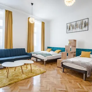 Bpr Stylish Vagabond With Ac Apartamento